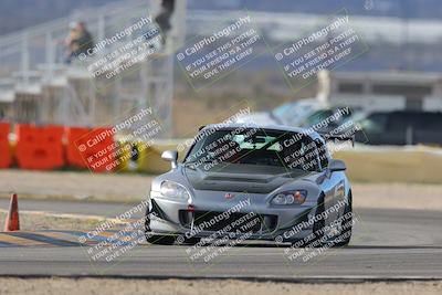 media/Jan-08-2023-SCCA SD (Sun) [[8f6a5b9391]]/Advanced Group/Session 2 (Turn 2)/